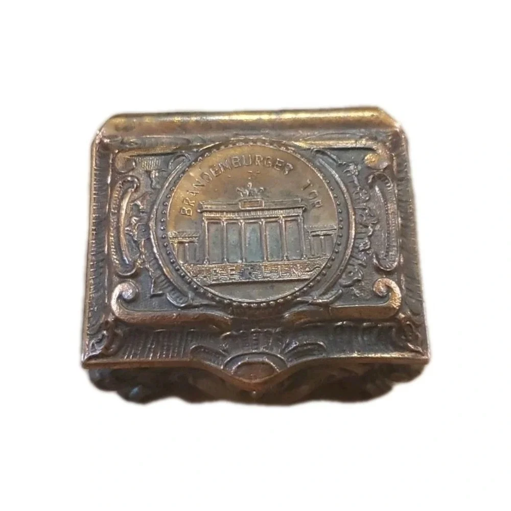 Berlin‎ Brandenburger Tor Copper Trinket Box Paperweight Souvenir